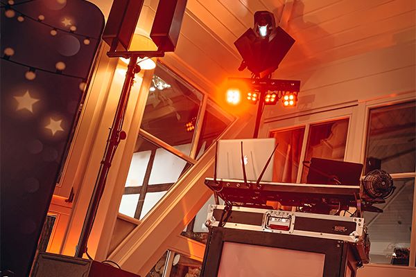 DJ Marcel Schmutzler MSMUSIC I DJ für Hochzeiten und Events in Zwickau, Chemnitz, Gera, Altenburg, Hof, Leipzig, Sachsen, Thüringen